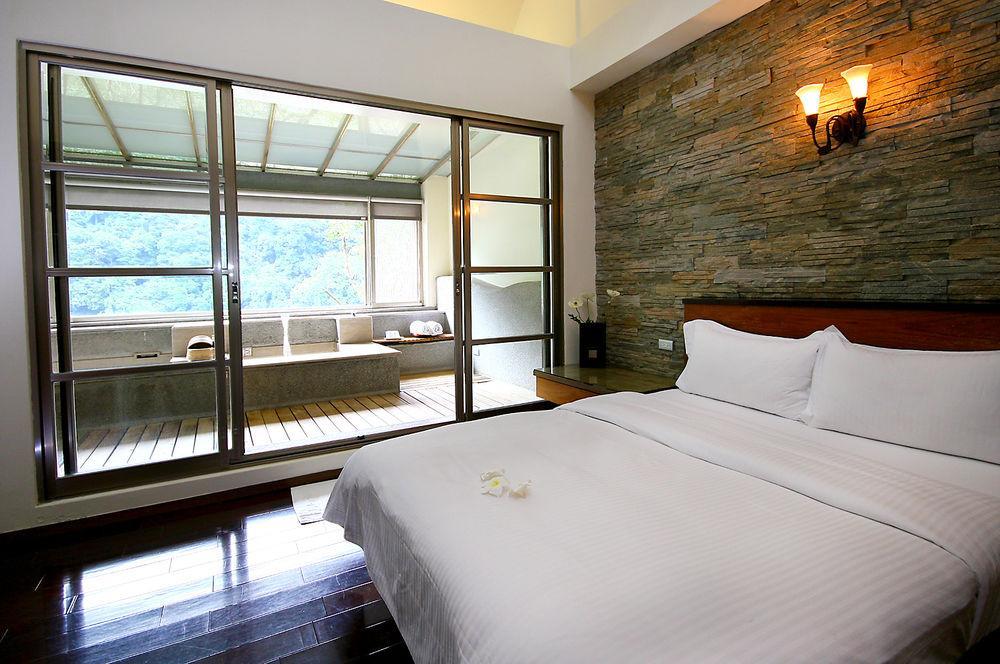 Spring Spa Hotel Wulai Exteriör bild