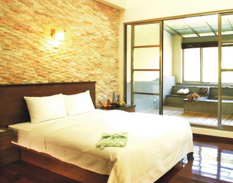 Spring Spa Hotel Wulai Exteriör bild